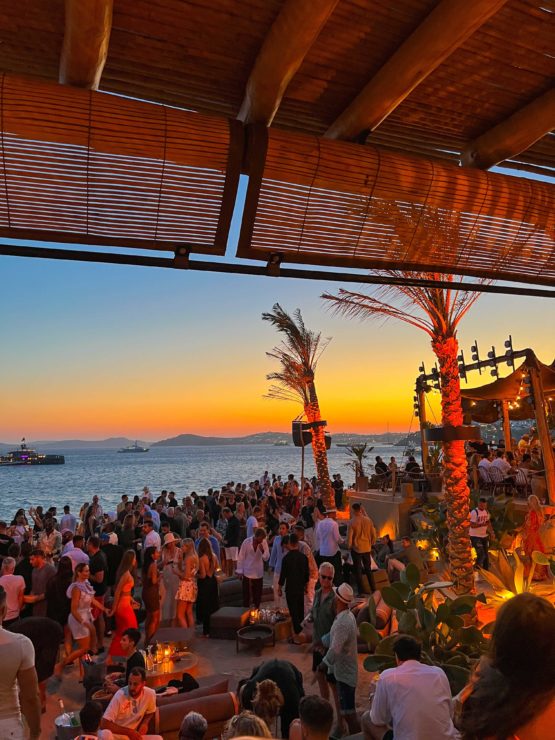Mykonos Nightlife Guide